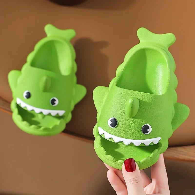 Kids Casual Cartoon Shark Slippers Boys Lightweight Quick Drying Non-slip Soft Bottom Breathable Casual New Children's Sandals
Kids Casual Cartoon Shark Slippers Boys Lightweight Quick Drying Non-slip Soft Bottom Breathable Casual New Children's Sandals