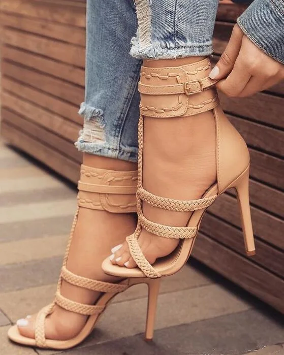 Belt Buckle Round Toe Mid-Calf Summer Fashion Women Sandals Boots Stiletto High Heels Zipper Design Large Size Shoes
Belt Buckle Round Toe Mid-Calf Summer Fashion Women Sandals Boots Stiletto High Heels Zipper Design Large Size Shoes