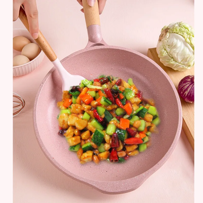 Антипригарная кухонная кастрюля из медицинского камня, бытовая розовая кухонная сковорода, индукционная плита, газовая плита, универсальная кастрюля
Антипригарная кухонная кастрюля из медицинского камня, бытовая розовая кухонная сковорода, индукционная плита, газовая плита, универсальная кастрюля