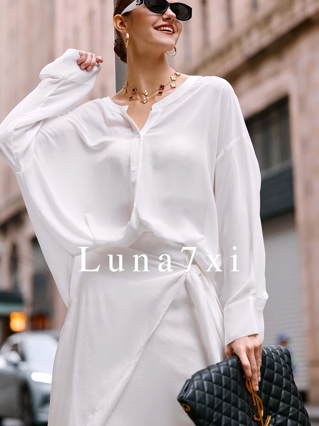 Белая женская рубашка Luna7xi с длинным рукавом, свободного кроя, летняя, новая модель, повседневная, модная, с защитой от солнца, в корейском стиле
Белая женская рубашка Luna7xi с длинным рукавом, свободного кроя, летняя, новая модель, повседневная, модная, с защитой от солнца, в корейском стиле