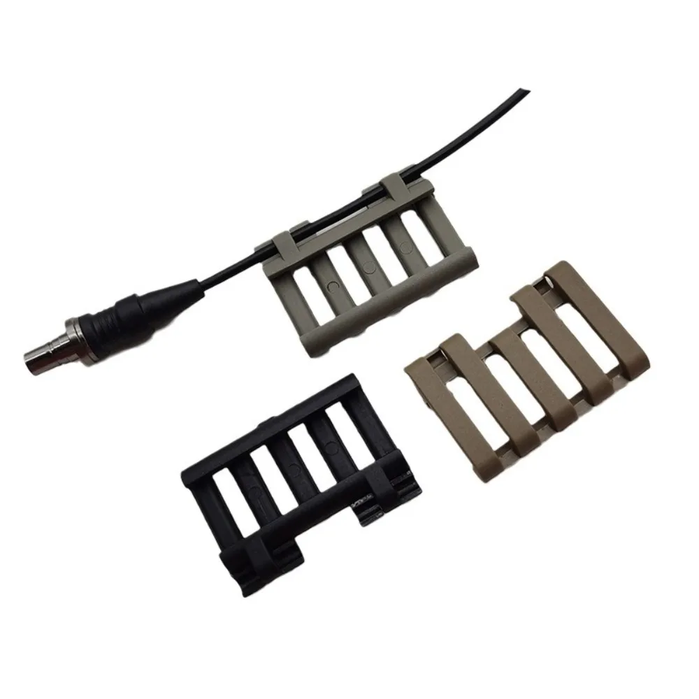 PEQ15 rubber rat tail winder Nylon leather guide rail, wood guard, ladder, wire slot, tactical M600C flashlight
PEQ15 rubber rat tail winder Nylon leather guide rail, wood guard, ladder, wire slot, tactical M600C flashlight