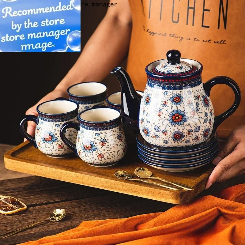 Домашняя винтажная изысканная керамическая кофейная чашка, тарелка, набор чайников, устойчивая к высоким температурам чашка для чайника
Домашняя винтажная изысканная керамическая кофейная чашка, тарелка, набор чайников, устойчивая к высоким температурам чашка для чайника