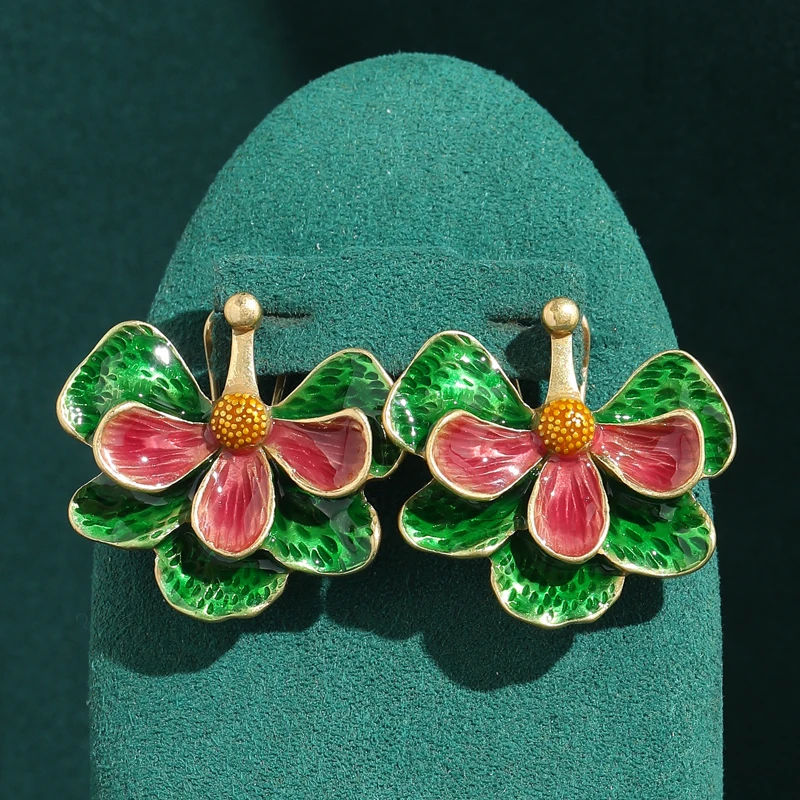 Vintage Enamel Flower Earrings For Woman Gold Color Stud Green Leaf Wedding Rhinestone Accessories Gift Summer Jewelry 2026 New
Vintage Enamel Flower Earrings For Woman Gold Color Stud Green Leaf Wedding Rhinestone Accessories Gift Summer Jewelry 2026 New