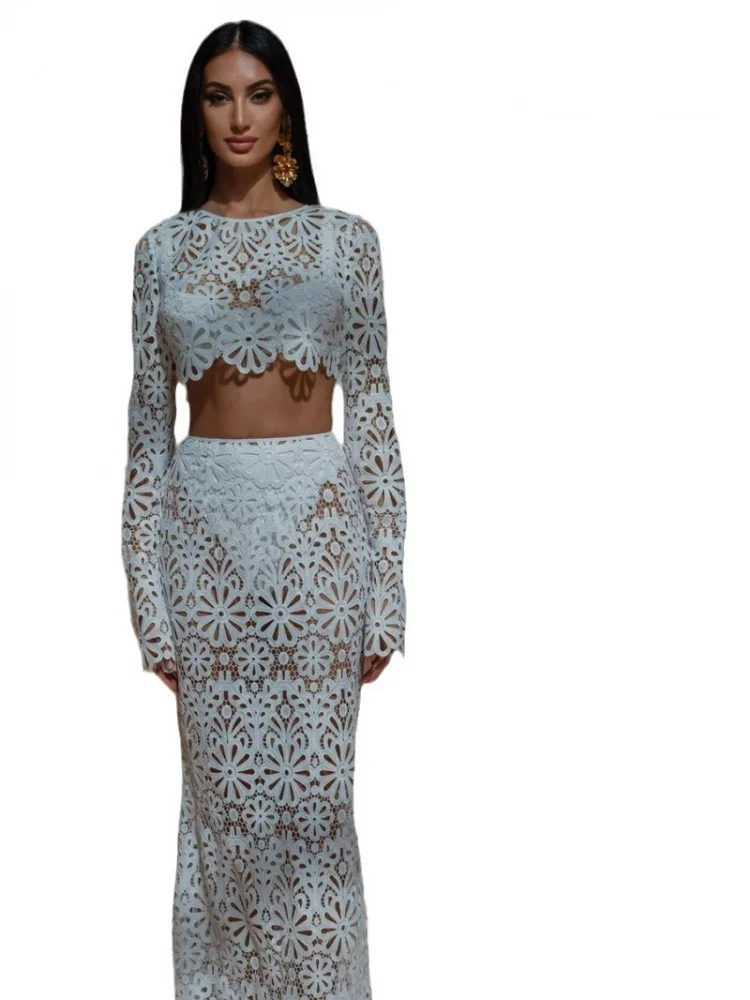 2024 New Women's Lace Hollow out Top And Skirt Set Ele Sle mid Waist Polyester Fabric Casual Scene Batwing pe
2024 New Women's Lace Hollow out Top And Skirt Set Ele Sle mid Waist Polyester Fabric Casual Scene Batwing pe