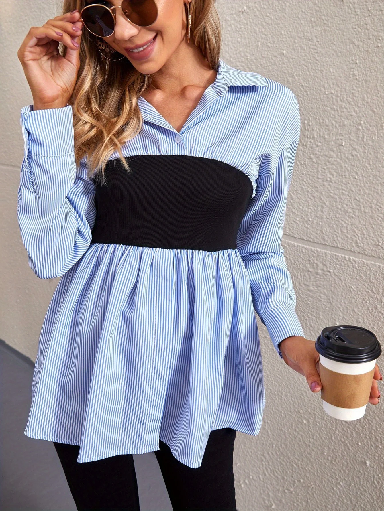 Женская блузка в сине-белую полоску, черный бюстье с длинными рукавами и рюшами по подолу, повседневный топ большого размера 2025
Женская блузка в сине-белую полоску, черный бюстье с длинными рукавами и рюшами по подолу, повседневный топ большого размера 2025