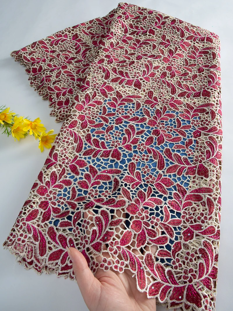 African Guipure Cord Lace Fabric 2026 High Quality Nigerian Water Soluble Lace Fabric Material Stones for Party Dresses TY4669
African Guipure Cord Lace Fabric 2026 High Quality Nigerian Water Soluble Lace Fabric Material Stones for Party Dresses TY4669