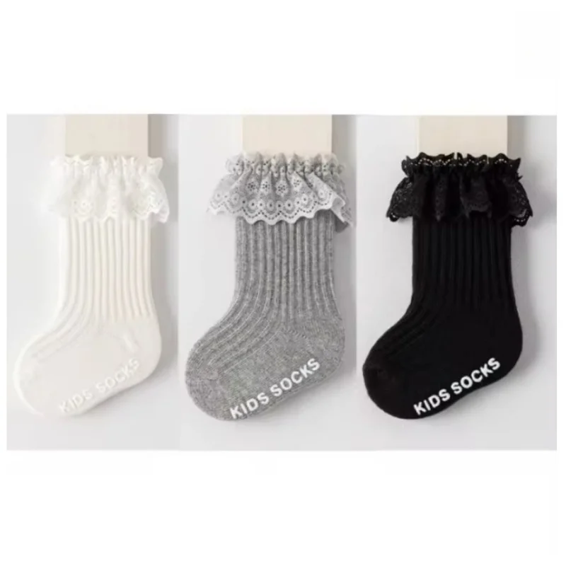 Детские хлопковые носки для новорожденных 0-5 лет, 3 пары, с кружевными оборками, нескользящие, мягкие, бесшовные, для девочек, весенние, до колена
Детские хлопковые носки для новорожденных 0-5 лет, 3 пары, с кружевными оборками, нескользящие, мягкие, бесшовные, для девочек, весенние, до колена