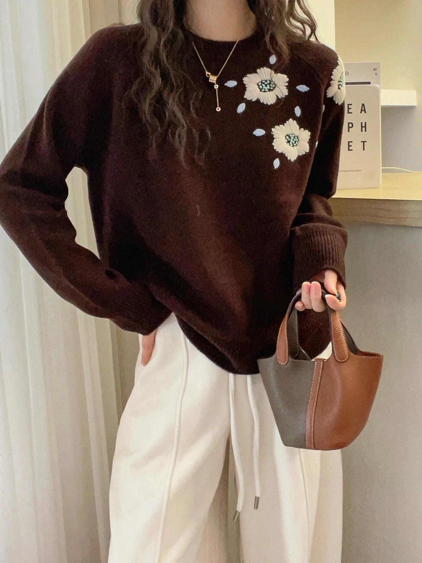 Женский вязаный топ Thiened Long Sve с вышивкой в стиле ретро, свободный крой, универсальный универсальный женский вязаный топ Winter Faion
Женский вязаный топ Thiened Long Sve с вышивкой в стиле ретро, свободный крой, универсальный универсальный женский вязаный топ Winter Faion