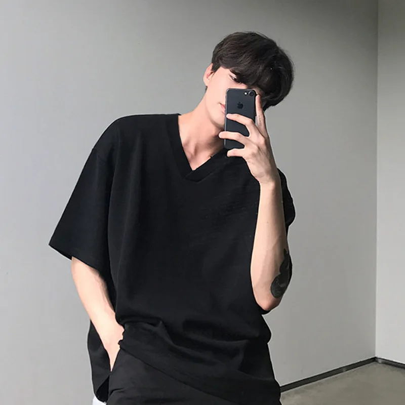 Men Summer Black T Shirt Korean Style Short Sleeve V Neck Top Loose Tee Shirt Couple T-shirt Plus Size Boys Cotton Tshirt Male
Men Summer Black T Shirt Korean Style Short Sleeve V Neck Top Loose Tee Shirt Couple T-shirt Plus Size Boys Cotton Tshirt Male