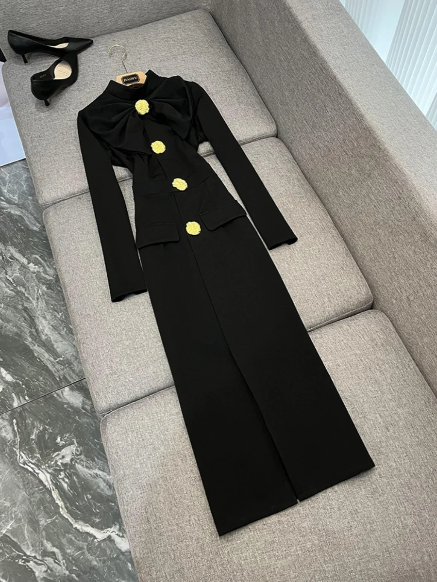 Elegant Long Sleeve Stand Collar Dress with Knot Waist Cinching mid Length Split High Waist Business Commute Style
Elegant Long Sleeve Stand Collar Dress with Knot Waist Cinching mid Length Split High Waist Business Commute Style