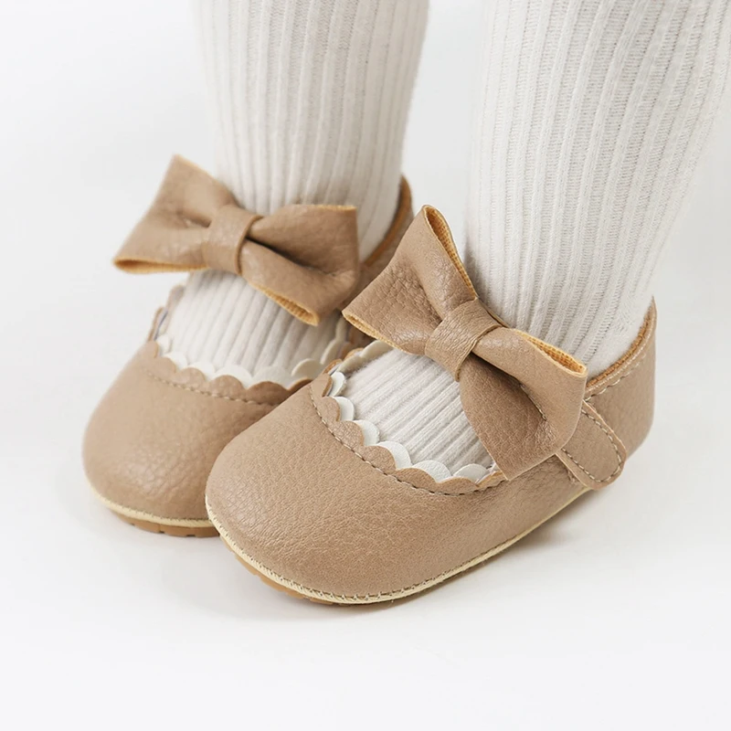 Baby Shoes Boys Girls Shoes Leather Rubber Sole Anti-slip First Walkers Infant Crib Shoes Newborn Cute Bowknot Princess Shoes
Baby Shoes Boys Girls Shoes Leather Rubber Sole Anti-slip First Walkers Infant Crib Shoes Newborn Cute Bowknot Princess Shoes
