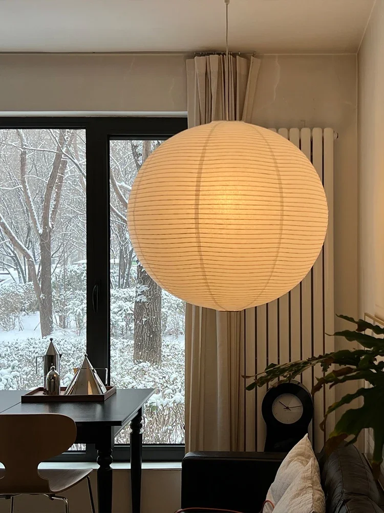 Classic Japanese Famous Nordic Simple White Paper Wabi Sabi House Apartment Hotel Decoration Lantern Pendant Lamp
Classic Japanese Famous Nordic Simple White Paper Wabi Sabi House Apartment Hotel Decoration Lantern Pendant Lamp