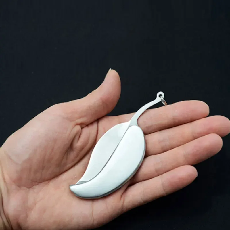 Stainless Steel Leaf Keychain EDC Portable Mini Fruit Knife Outdoor Pocket Survive kit Camping Hiking Folding Tools
Stainless Steel Leaf Keychain EDC Portable Mini Fruit Knife Outdoor Pocket Survive kit Camping Hiking Folding Tools