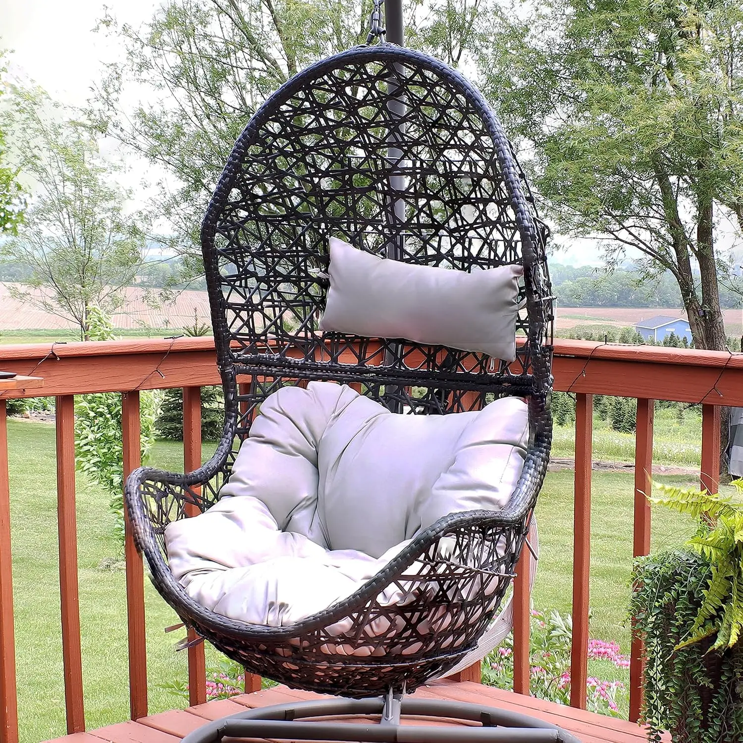 Sunnydaze Cordelia Resin Wicker Hanging Egg Chair - 265-Pound Weight Capacity - Includes Gray Polyester Cushion
Sunnydaze Cordelia Resin Wicker Hanging Egg Chair - 265-Pound Weight Capacity - Includes Gray Polyester Cushion