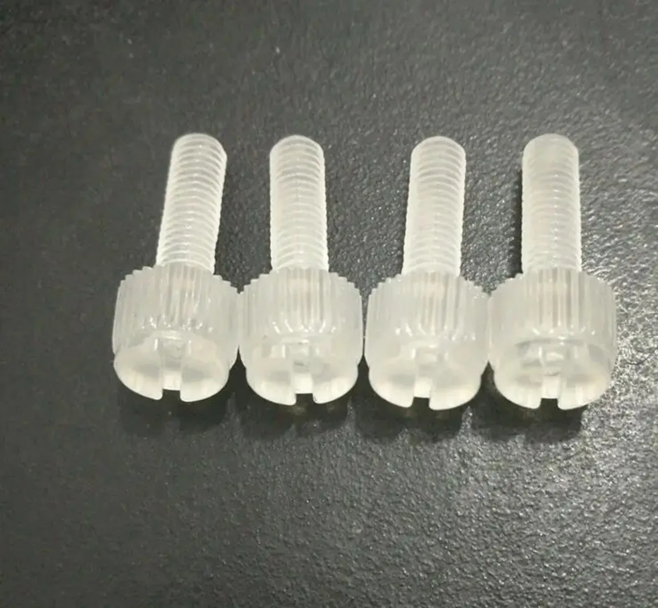 200pcs/lot Transparent Plastic Nylon Slotted Knurled Screw M3 M4 PC Plastic Hand Screw Plastic Nylon Bolt
200pcs/lot Transparent Plastic Nylon Slotted Knurled Screw M3 M4 PC Plastic Hand Screw Plastic Nylon Bolt