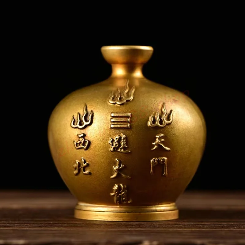 Pure copper fire dragon bottle / Feng Shui Ornament / placed in the northwest of the kitchen
Pure copper fire dragon bottle / Feng Shui Ornament / placed in the northwest of the kitchen