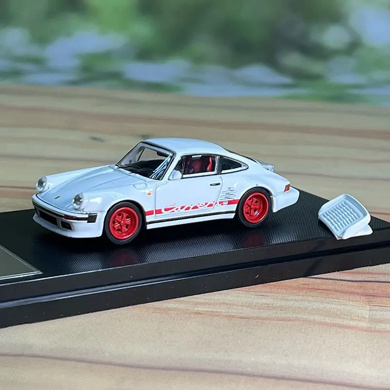 Diecast Master 1:64 Scale Porsche 930 911 Bayshore Black Bird Alloy Car Model Collectible Toy Gift Souvenir Display Ornament
Diecast Master 1:64 Scale Porsche 930 911 Bayshore Black Bird Alloy Car Model Collectible Toy Gift Souvenir Display Ornament