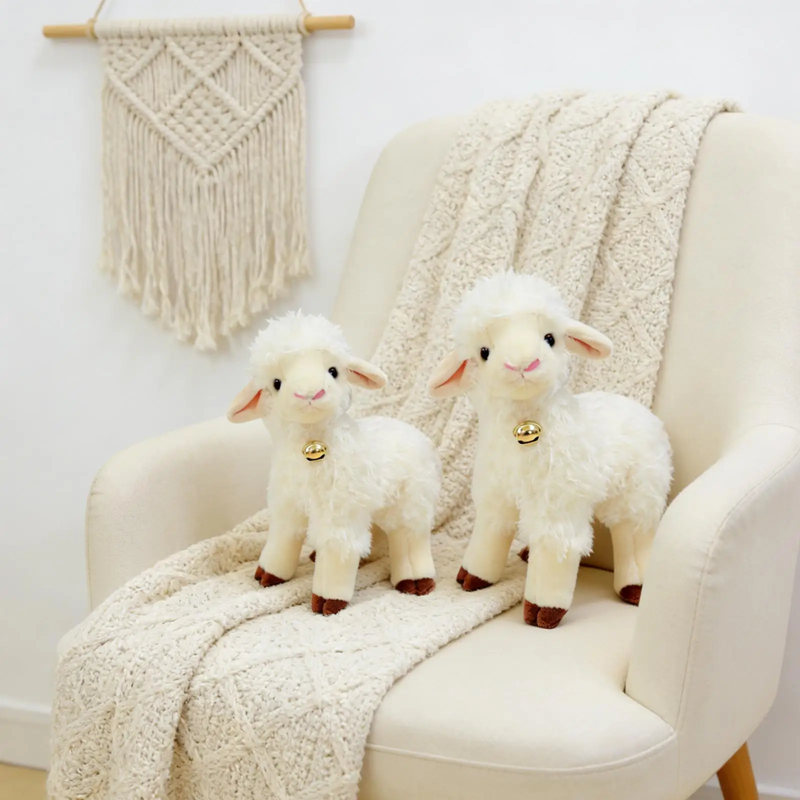 Cartoon Plush Sheep Figure Toy Photo Props,Comfortable Plush Toy Lamb Stuffed Animal Realistic for Holiday Collectibles Festival
Cartoon Plush Sheep Figure Toy Photo Props,Comfortable Plush Toy Lamb Stuffed Animal Realistic for Holiday Collectibles Festival