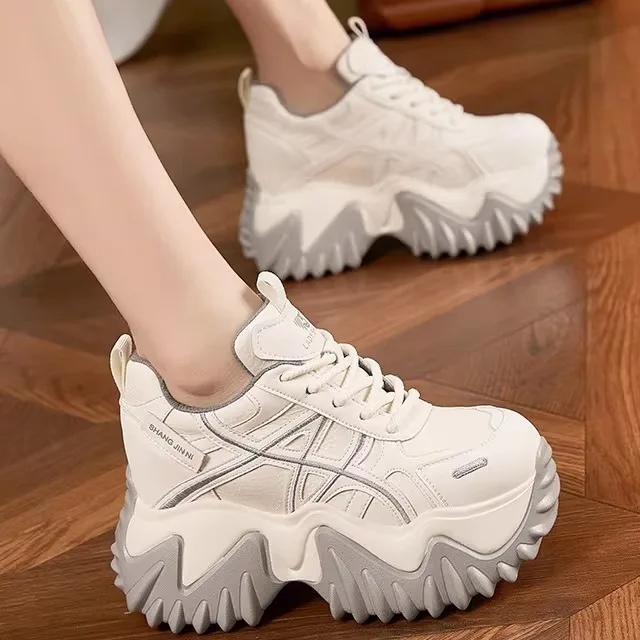 Women's Thick Bottom Dad Shoes Spring Season Fashionable Casual Shoes Leather Material Versatile Low Top Slip-On Style
Women's Thick Bottom Dad Shoes Spring Season Fashionable Casual Shoes Leather Material Versatile Low Top Slip-On Style