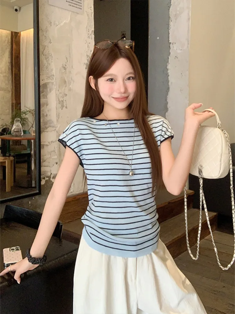 Slim Fit Striped Knitwear Short Sleeve Women's Summer New Design Pasted Pure Desire Fashion Breathable Short Sleeve Top
Slim Fit Striped Knitwear Short Sleeve Women's Summer New Design Pasted Pure Desire Fashion Breathable Short Sleeve Top
