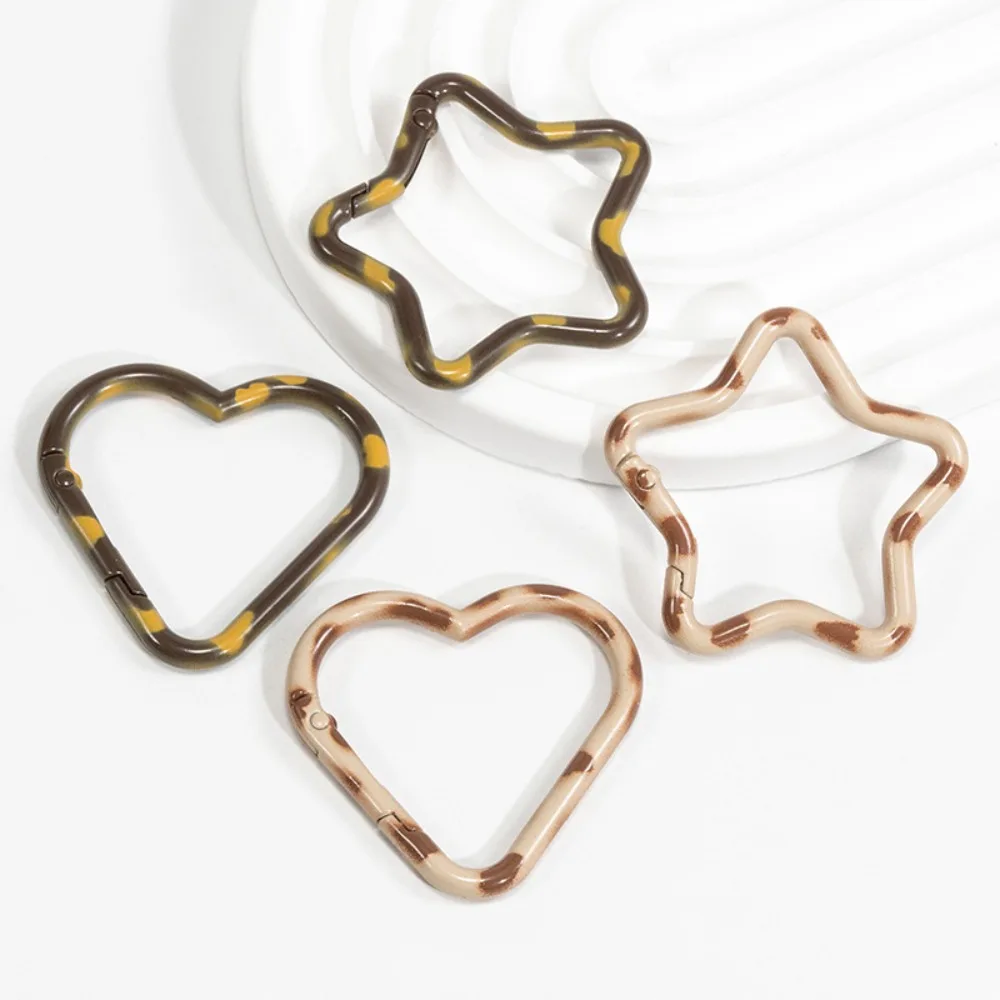 10PCS D Buckle Heart Shaped Carabiner Hook Rings Ornament Pendant Star Keyrings Connecting Buckles Metal Handmade
10PCS D Buckle Heart Shaped Carabiner Hook Rings Ornament Pendant Star Keyrings Connecting Buckles Metal Handmade
