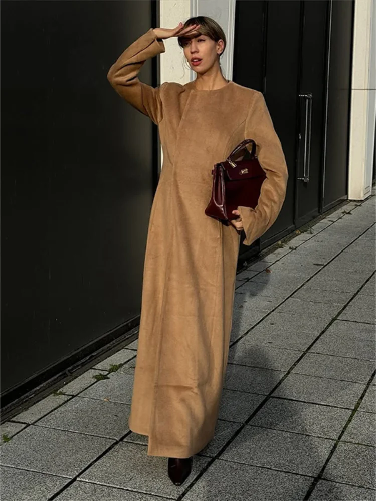 Lady Cinched-waist Woolen Coat Elegant Round Neck Full Sleeve Hidden Button Long Overcoat 2026 Spring Women Commute Office Coats
Lady Cinched-waist Woolen Coat Elegant Round Neck Full Sleeve Hidden Button Long Overcoat 2026 Spring Women Commute Office Coats