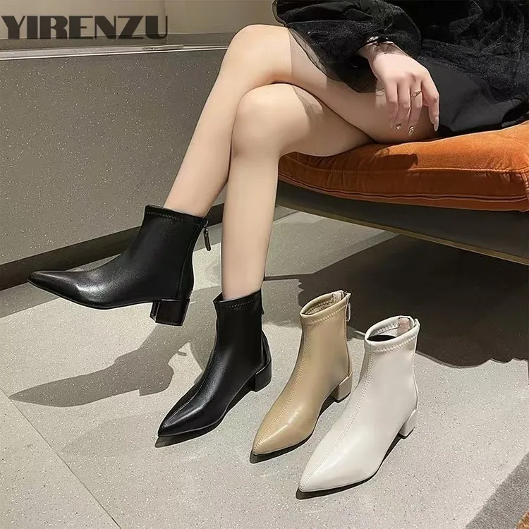 White High Heel Short Boots Women's Autumn and Winter Pointed Women's Boots Plush 2025 New
White High Heel Short Boots Women's Autumn and Winter Pointed Women's Boots Plush 2025 New