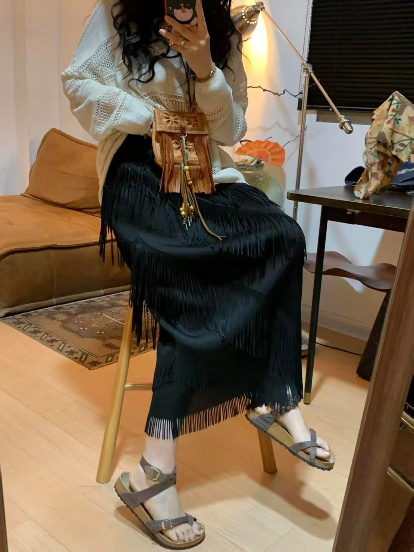 Black Tassel Half-length Skirt Women's High-waist Pleated Slimming Fashionable A-line Midi Fairy Skirt Polyester Fiber
Black Tassel Half-length Skirt Women's High-waist Pleated Slimming Fashionable A-line Midi Fairy Skirt Polyester Fiber