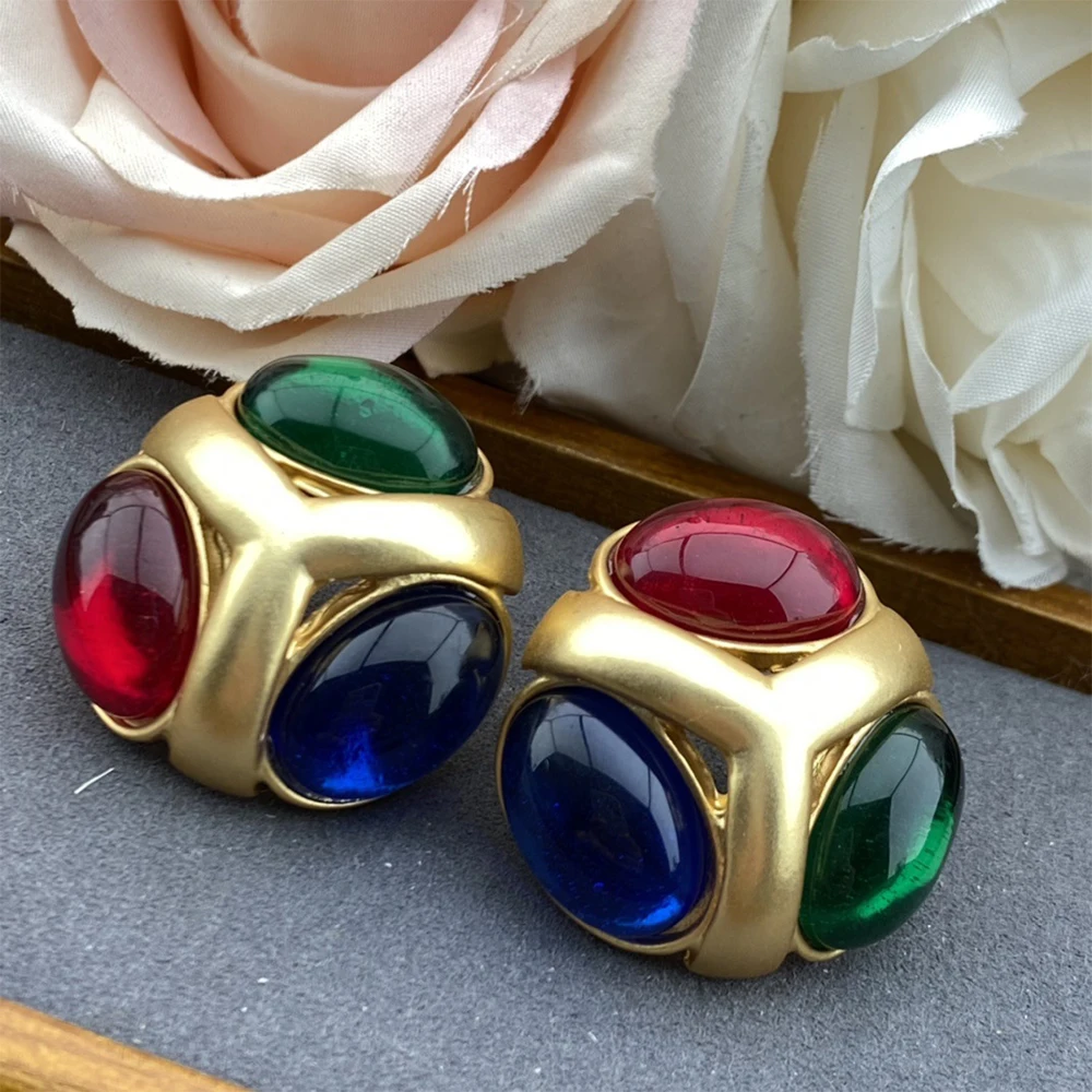 Vintage Temperament color with Glass Earrings for women's Girl party gift Jewelry wholesale
Vintage Temperament color with Glass Earrings for women's Girl party gift Jewelry wholesale