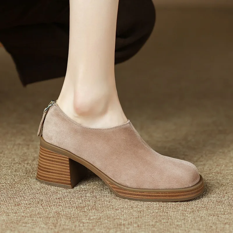 New Style Fashion Women's Spring and Autumn Ladies Thick Bottom Shoes Luxury Women Shoes Platform Shoes Square Head High Heels
New Style Fashion Women's Spring and Autumn Ladies Thick Bottom Shoes Luxury Women Shoes Platform Shoes Square Head High Heels