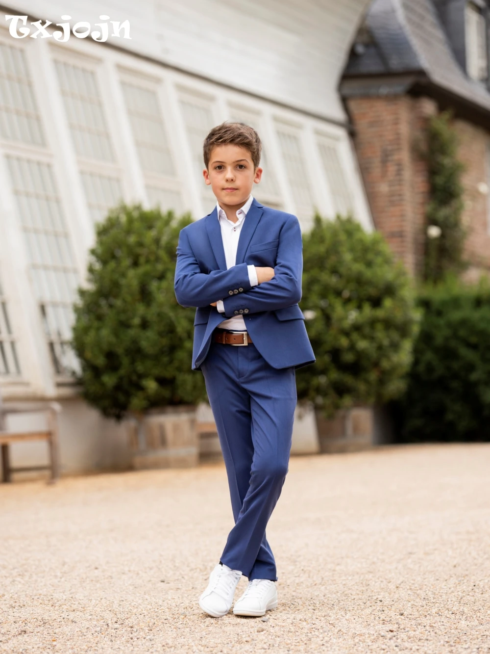 Casual Handsome Kids Suit Set 2 Pieces Jacket Pants Stage Performance Wear Blue Classic Notched Lapel Boys Suits For School Life
Casual Handsome Kids Suit Set 2 Pieces Jacket Pants Stage Performance Wear Blue Classic Notched Lapel Boys Suits For School Life