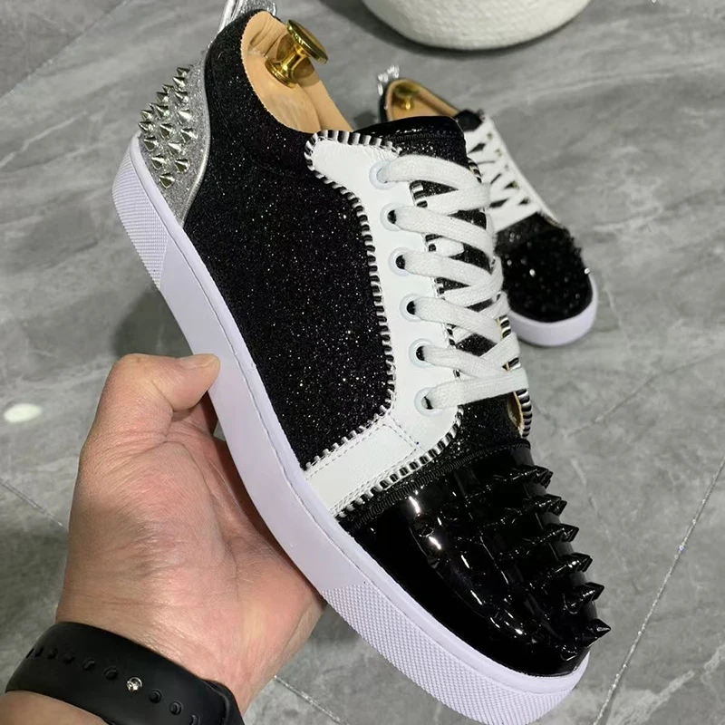 men's fashion rivets shoes lace-up black stylish flats shoe punk goth dresses natural leather sneakers personality footwear male
men's fashion rivets shoes lace-up black stylish flats shoe punk goth dresses natural leather sneakers personality footwear male