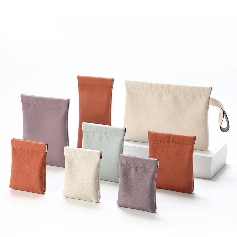 Jewelry change clip, stationery bag, pendant bracelet, bracelet, storage bag, jewelry packaging gift bag
Jewelry change clip, stationery bag, pendant bracelet, bracelet, storage bag, jewelry packaging gift bag