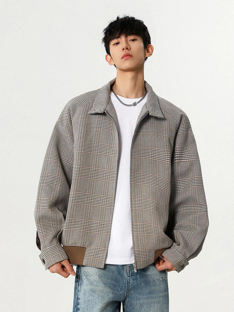 Мужская куртка-харингтон Cleanfit, весна-осень, в клетку, винтажный американский стиль, молодежная, свободного кроя, из полиэстера
Мужская куртка-харингтон Cleanfit, весна-осень, в клетку, винтажный американский стиль, молодежная, свободного кроя, из полиэстера