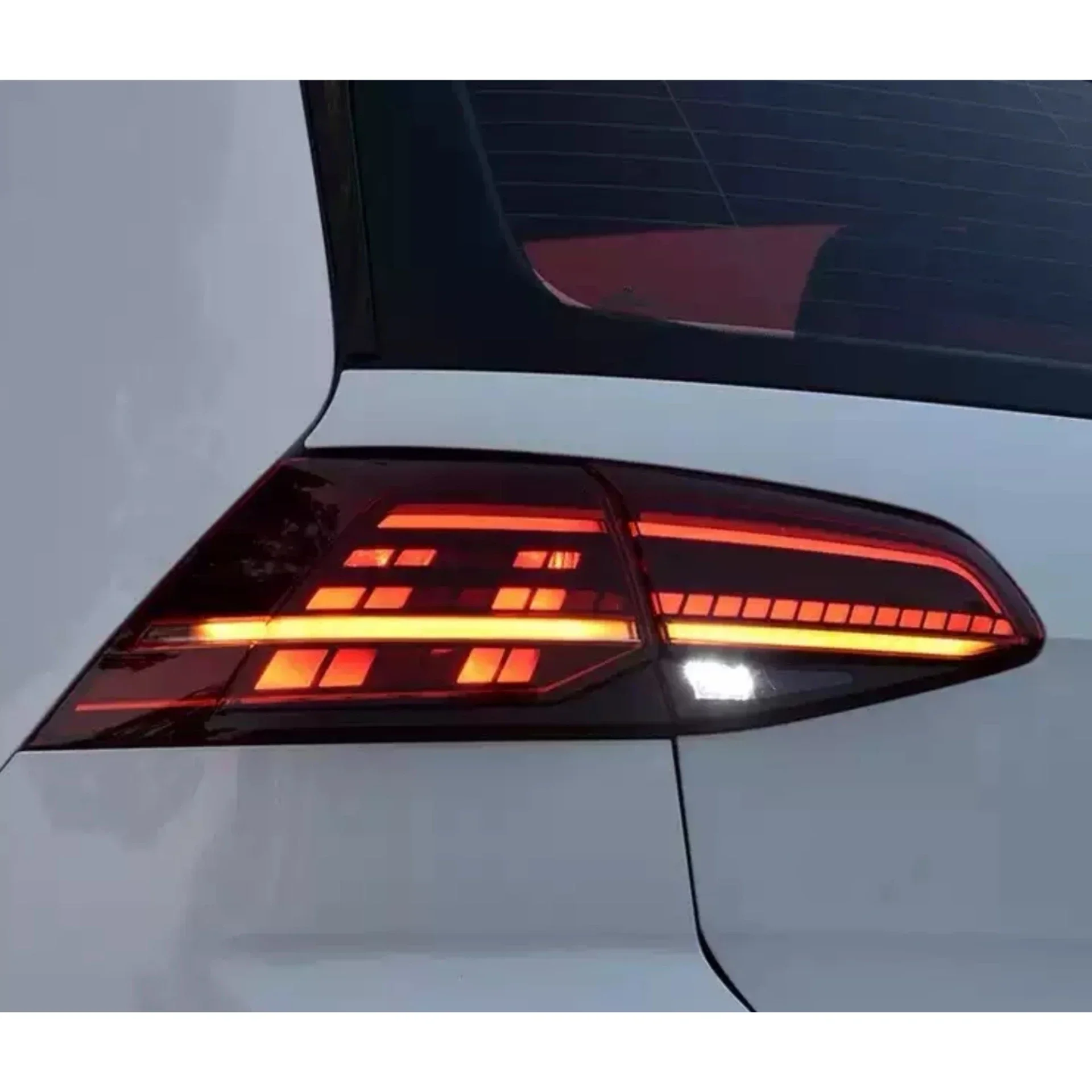 Задний фонарь в сборе для Volkswagen vw Golf 7 7,5 13-20, светодиодный задний стоп-сигнал, указатель поворота, автомобильные аксессуары
Задний фонарь в сборе для Volkswagen vw Golf 7 7,5 13-20, светодиодный задний стоп-сигнал, указатель поворота, автомобильные аксессуары