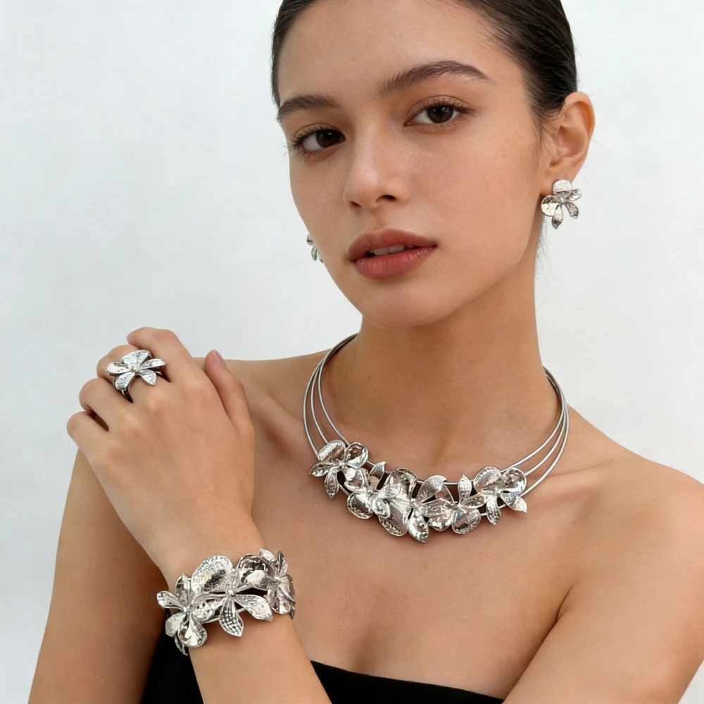 Latest Brazilian Exquisite Handmade Beautiful Necklace Wedding Party Accessories Fashion Women Jewelry Set FHK23575
Latest Brazilian Exquisite Handmade Beautiful Necklace Wedding Party Accessories Fashion Women Jewelry Set FHK23575