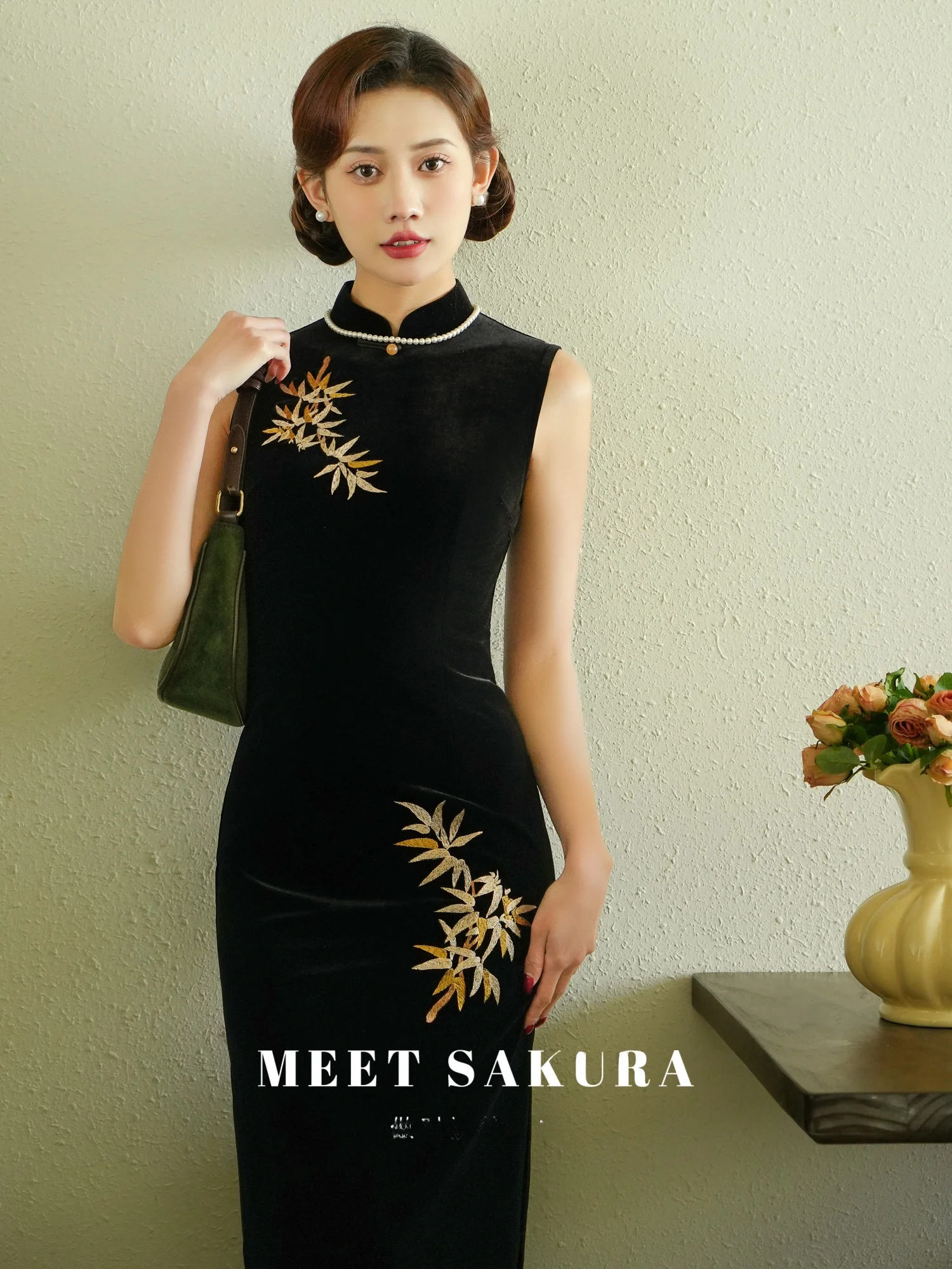 Sakura Joy | Retro Embroidered Svel Bla Women's Summer 2025 New Improved Chinese Sle Daily Wear
Sakura Joy | Retro Embroidered Svel Bla Women's Summer 2025 New Improved Chinese Sle Daily Wear