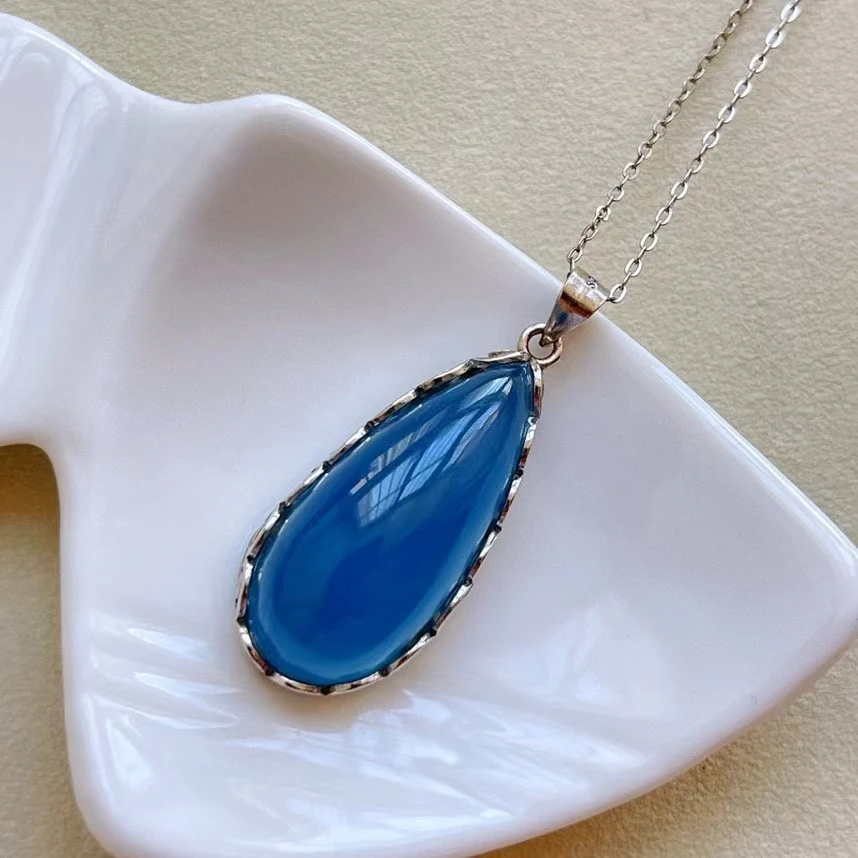 Natural Blue Aquamarine Quartz Pendant Bean Brazil 28*13.5mm Women 925 Sterling Silver Aquamarine Deep Blue Necklace AAAAA
Natural Blue Aquamarine Quartz Pendant Bean Brazil 28*13.5mm Women 925 Sterling Silver Aquamarine Deep Blue Necklace AAAAA