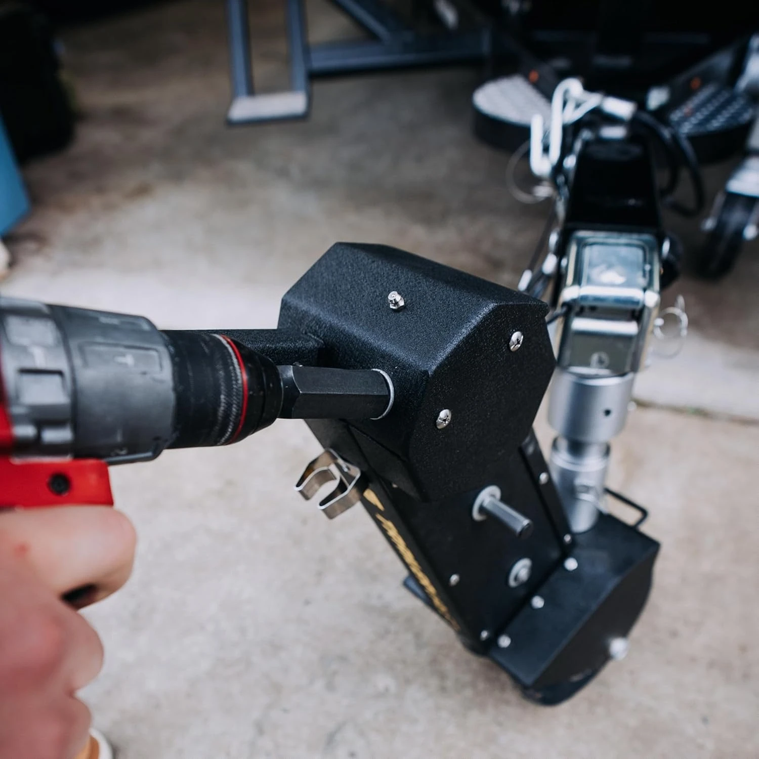 Drill-Powered - 12,000 LB Capacity, Powder Coated Finish, Solid Rubber Tires, Integrated Braking for Safety
Drill-Powered - 12,000 LB Capacity, Powder Coated Finish, Solid Rubber Tires, Integrated Braking for Safety