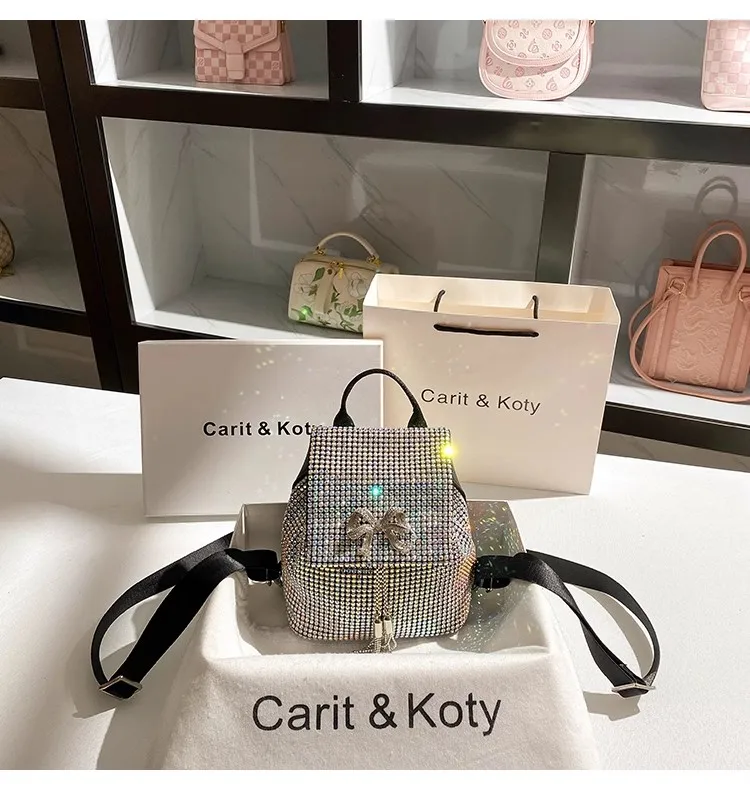 Glitter Shiny Fashion Backpack Luxury Bling Wome's Handbag Crystal Rhinestones Diamond Shoulder Bag Lady Purse Female Casual Bag
Glitter Shiny Fashion Backpack Luxury Bling Wome's Handbag Crystal Rhinestones Diamond Shoulder Bag Lady Purse Female Casual Bag