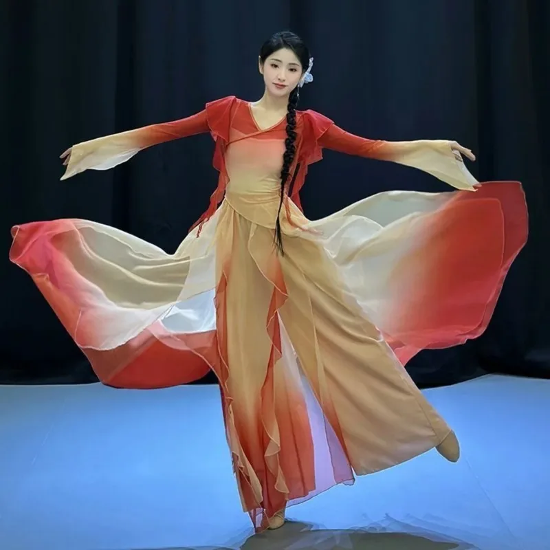 Gradient Chinese Dance Costume Set - Ethereal Sheer Top & Flowy Circle Skirt, Ancient Style Stage Performance Gown
Gradient Chinese Dance Costume Set - Ethereal Sheer Top & Flowy Circle Skirt, Ancient Style Stage Performance Gown