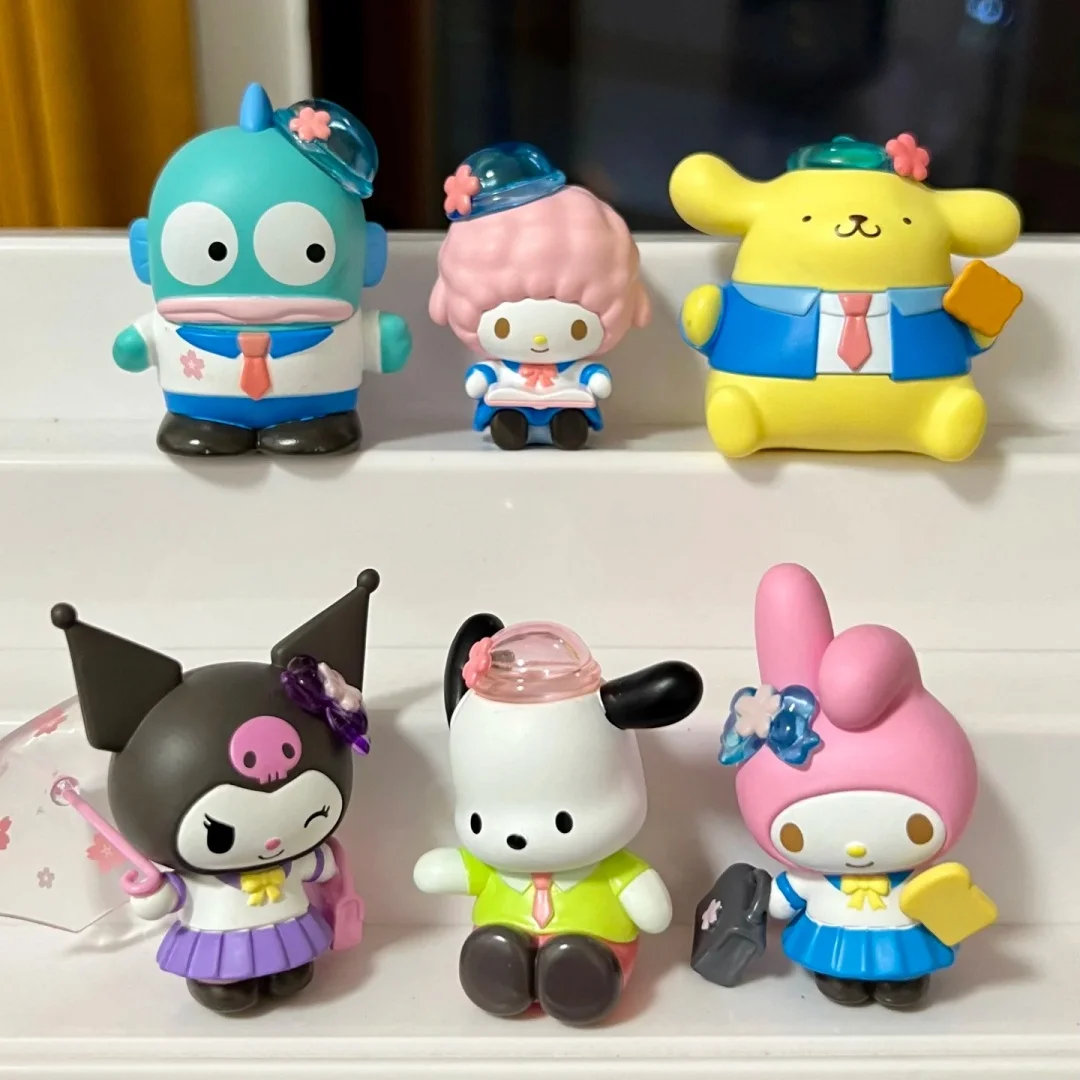 Новая оригинальная серия Sanrio «Назад в школу», слепая коробка Kuromi My Melody Kitty Cat, модель, фигурка, украшение для рабочего стола, игрушки, детский подарок
Новая оригинальная серия Sanrio «Назад в школу», слепая коробка Kuromi My Melody Kitty Cat, модель, фигурка, украшение для рабочего стола, игрушки, детский подарок