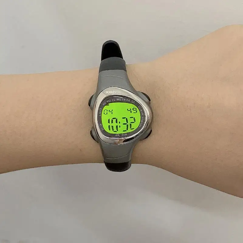 Многофункциональные водонепроницаемые часы Precision Fashion для студентов, светящиеся, с будильником, в стиле Y2K, персонализированные, электронные часы для девочек и мужчин
Многофункциональные водонепроницаемые часы Precision Fashion для студентов, светящиеся, с будильником, в стиле Y2K, персонализированные, электронные часы для девочек и мужчин