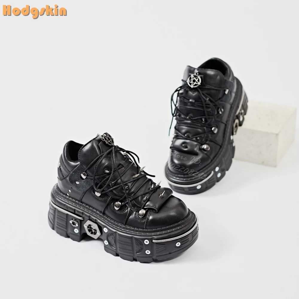 Spikes Thick Heel Boots Rivet Metal Decor Motorcycle Boots Round Toe Platform Cross-tied Punk Gothic Women's Shoes Fashion 2025
Spikes Thick Heel Boots Rivet Metal Decor Motorcycle Boots Round Toe Platform Cross-tied Punk Gothic Women's Shoes Fashion 2025
