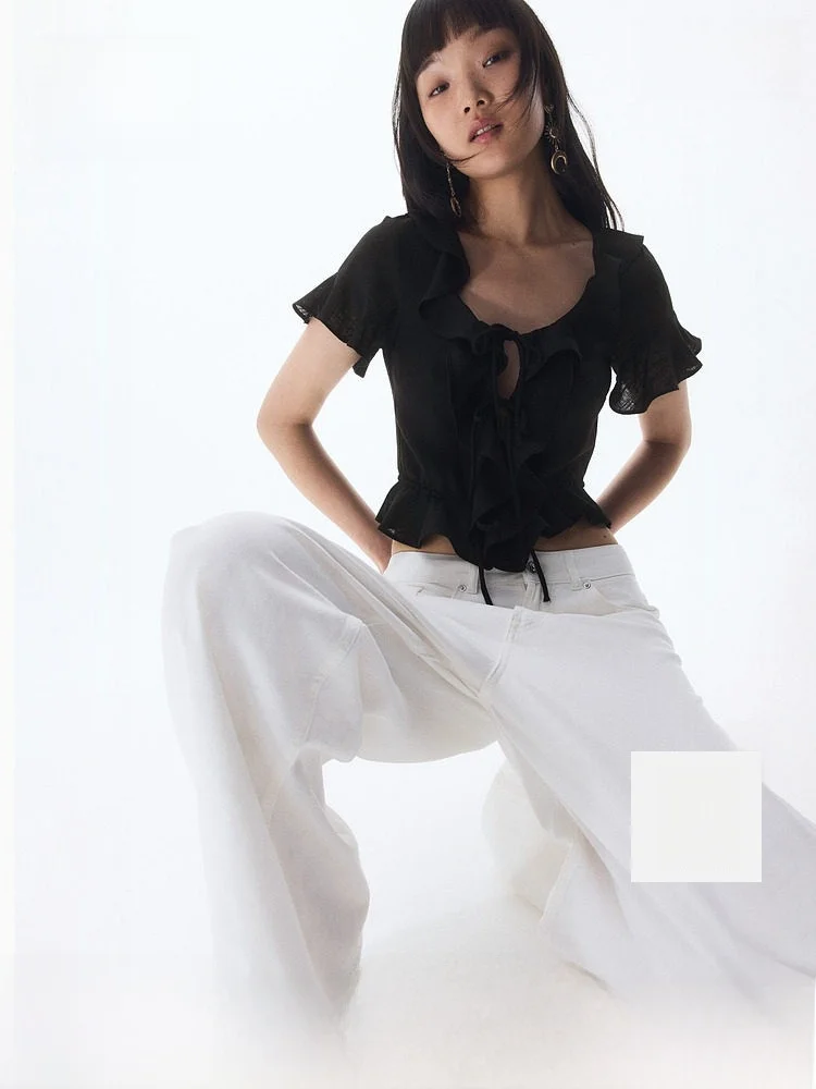 Romantic Tunic Shirt Women's Spring Summer Mixed Linen Waist Cinched Lace Trim Short Sleeve round Neck Romantique Blouse
Romantic Tunic Shirt Women's Spring Summer Mixed Linen Waist Cinched Lace Trim Short Sleeve round Neck Romantique Blouse