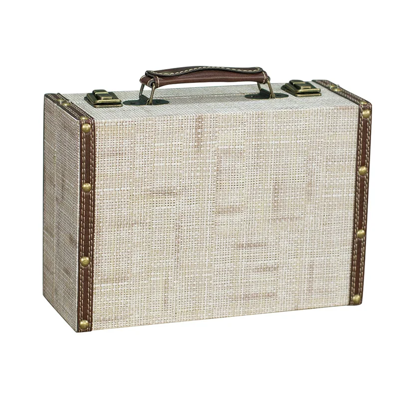 Customized Retro Suitcase Small Leather Suitcase Women's Luggage and Suitcase Catwalk Props Box
Customized Retro Suitcase Small Leather Suitcase Women's Luggage and Suitcase Catwalk Props Box