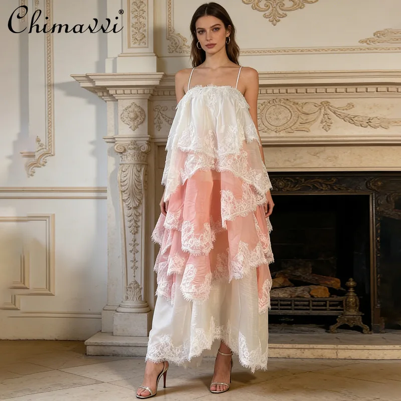 French Elegant Fashion Vacation Style Sleeveless Sling Long Dress Heavy Industry Lace Splicing Cake Dress For Women Summer 2026
French Elegant Fashion Vacation Style Sleeveless Sling Long Dress Heavy Industry Lace Splicing Cake Dress For Women Summer 2026