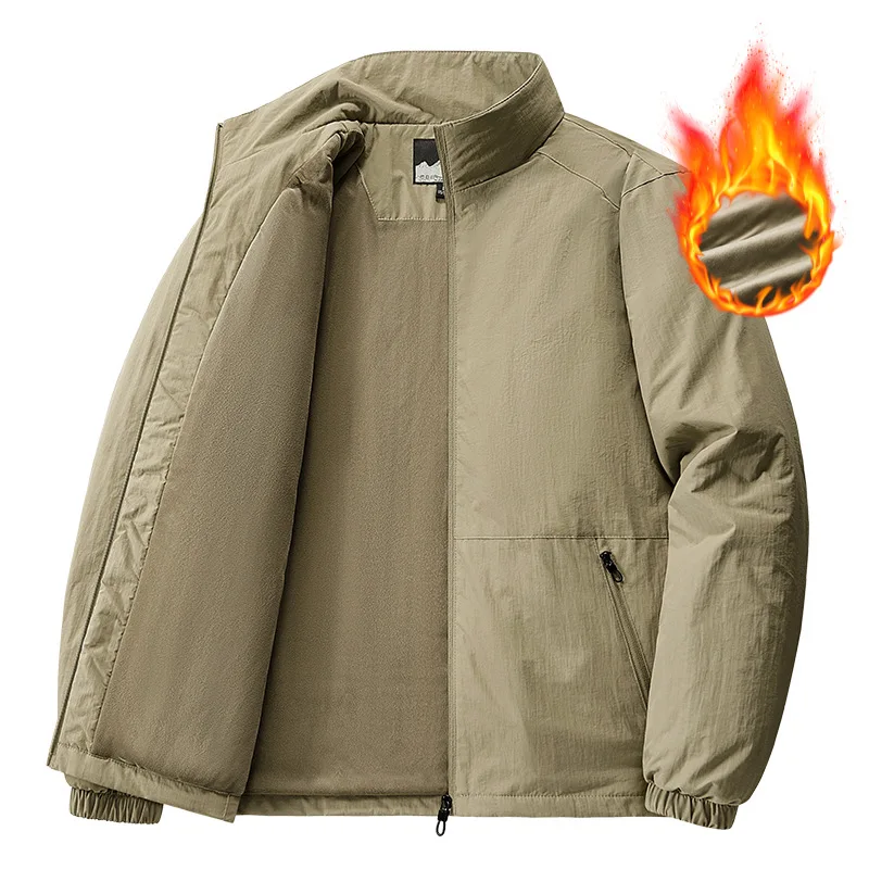 Новая мужская осенне-зимняя флисовая утепленная куртка, повседневная, со воротником-стойкой, свободного кроя, спортивная, средней зеленой расцветки.
Новая мужская осенне-зимняя флисовая утепленная куртка, повседневная, со воротником-стойкой, свободного кроя, спортивная, средней зеленой расцветки.