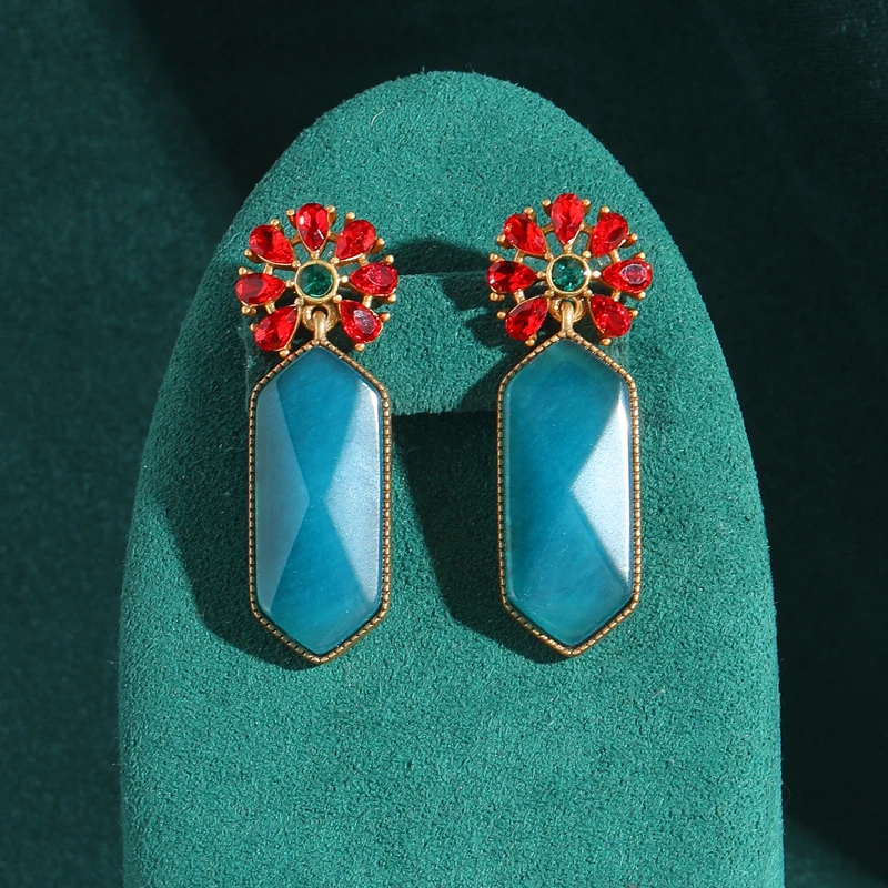 Antique Gold Color Natural Stone Blue Earrings Luxury Red Flower Drop Dangle Woman Charm Vintage Jewelry Wedding 2025 Trending
Antique Gold Color Natural Stone Blue Earrings Luxury Red Flower Drop Dangle Woman Charm Vintage Jewelry Wedding 2025 Trending