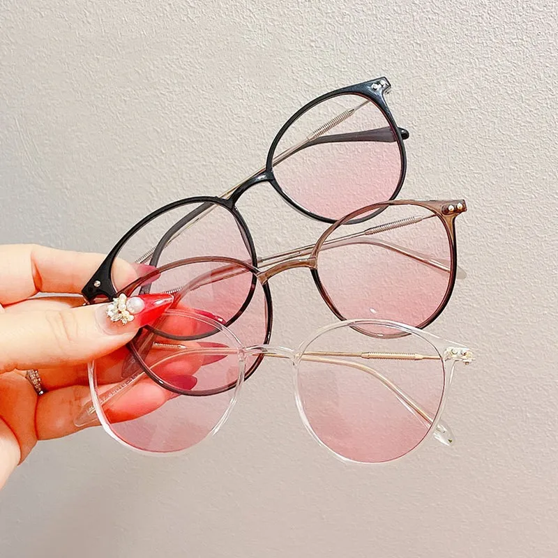 Ladies Unique Gradient Pink Lens Myopia Galsses High Quality Short Sighted Eyewear Men Women Fashion Trendy Design Eyeglasses
Ladies Unique Gradient Pink Lens Myopia Galsses High Quality Short Sighted Eyewear Men Women Fashion Trendy Design Eyeglasses
